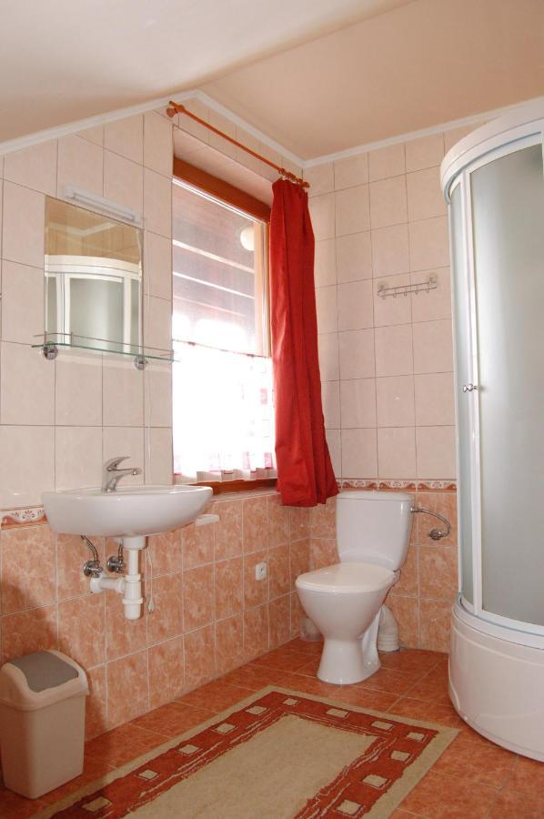 Bed and Breakfast Eder Nesvady Экстерьер фото